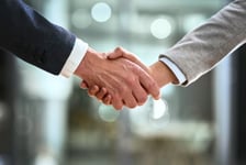 Starr Insurance swoops for senior name