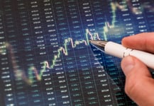 Two top Chinese insurers likely to report better profits for 2017