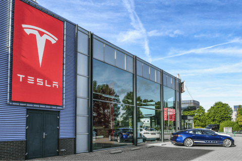 Tesla eyes further US insurance expansion