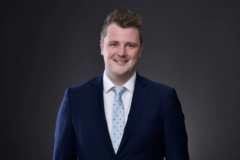 Technology should “aid the work of brokers, not replace it”