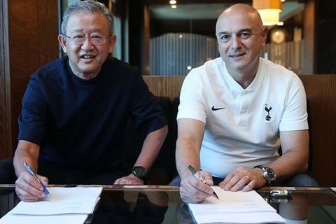 AIA extends Tottenham sponsorship until 2027