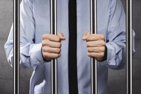 Broker who scammed Hollywood movie star jailed