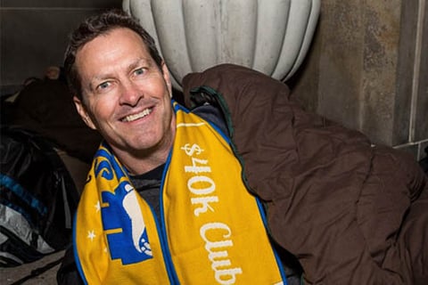 Heroic insurance professionals sleep rough in Toronto for youth charity