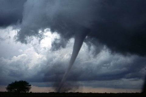 Seven tips for insureds with peak tornado season blowing in