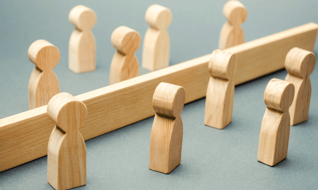 'Two track labour market' emerges from AI adoption, report finds