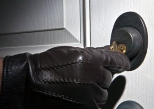 Hand over the house keys to buyers, not thieves