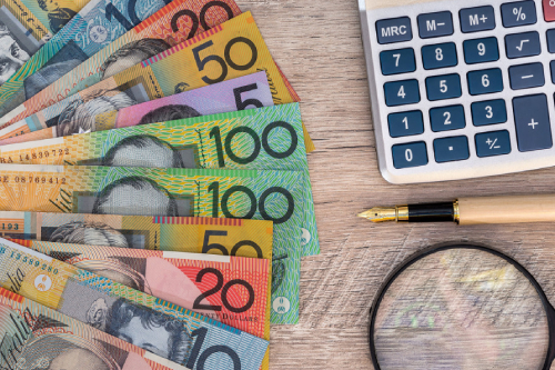 Aussies plan to improve spending habits this year — study
