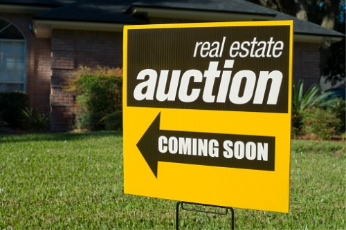 Auction activity dampens amid lockdowns
