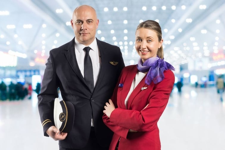 Pilots and cabin crew become brokers
