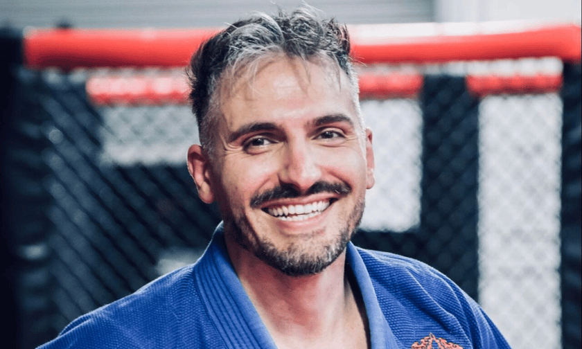 Broker fights mental health stigma with jiu jitsu roll-a-thon