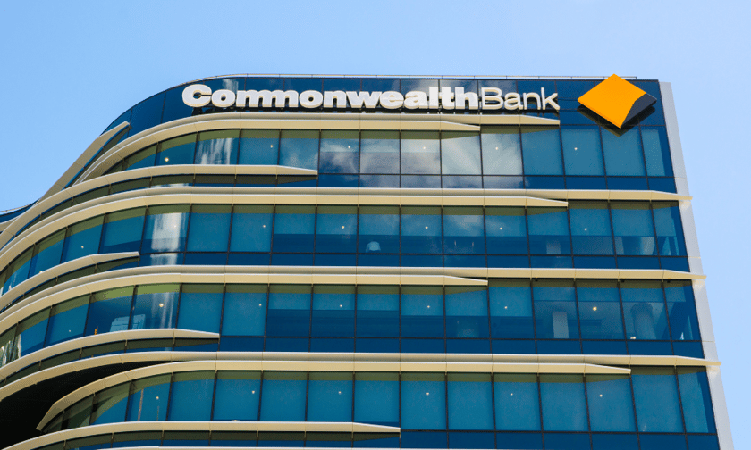 Commonwealth Bank under fire for changes in cash access accounts