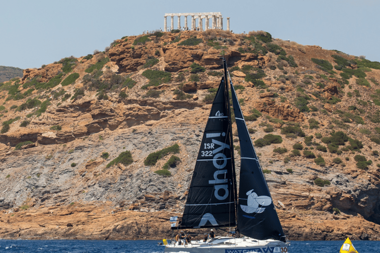 Digital boat insurer sponsors team in Aegean race