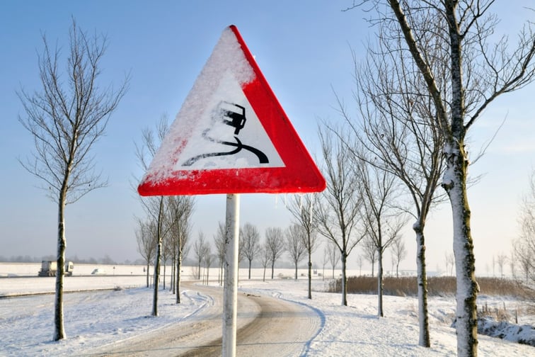 MEMIC warns policyholders about ice hazards