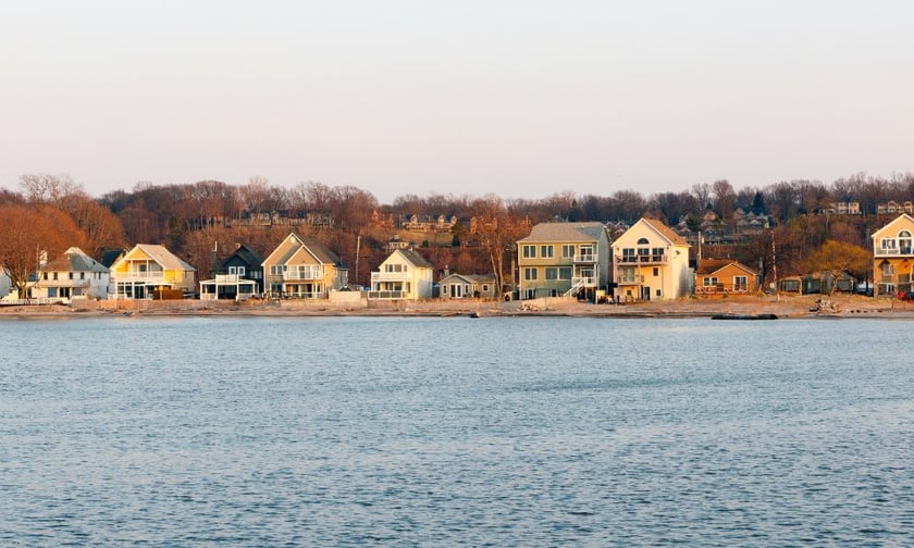New York bill proposes annual flood insurance notices in Lake Ontario communities