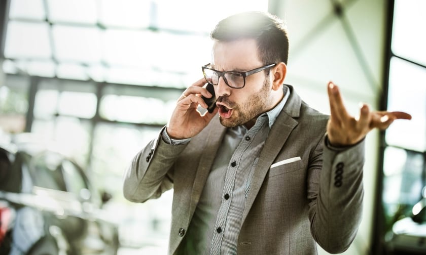 Broker owner delivers tips on how to deal with difficult or angry clients on the phone