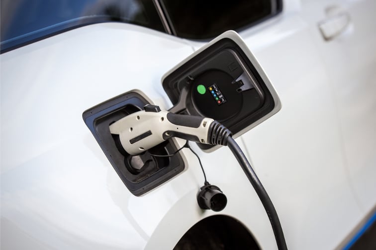 Allianz introduces inspection service for electric car chargers