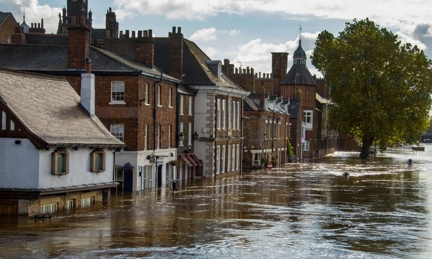 Flood risk study points to need for “fundamental change”