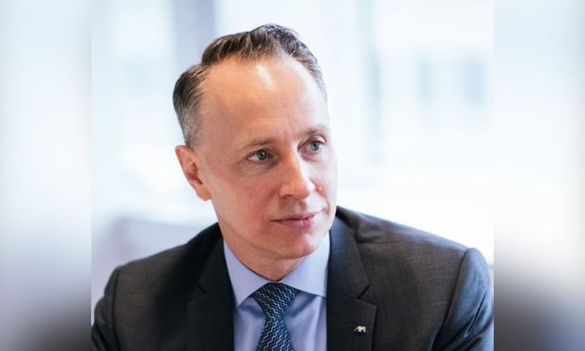 AXA sells investment unit to BNP Paribas in strategic asset shift