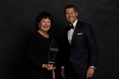 AIG Canada's Lynn Oldfield celebrates CEO of the Year award