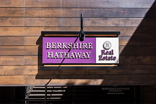Berkshire Hathaway invests in home furnishings company RH