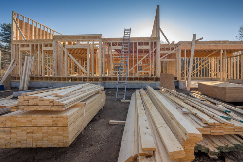Homeowners should check their insurance amid rising lumber costs – IBC