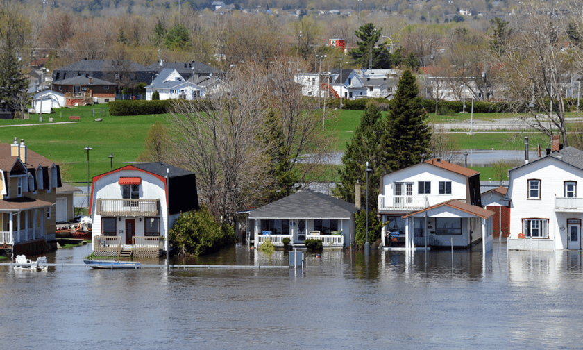 Heavy rains bring floods to Ottawa
