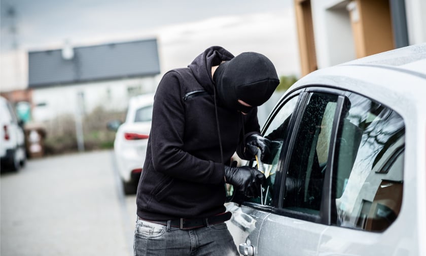 Canada's auto theft crisis triggers premium hikes – report