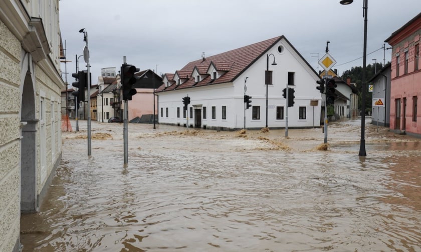 Central Europe floods could hit €3 billion in insured losses ...