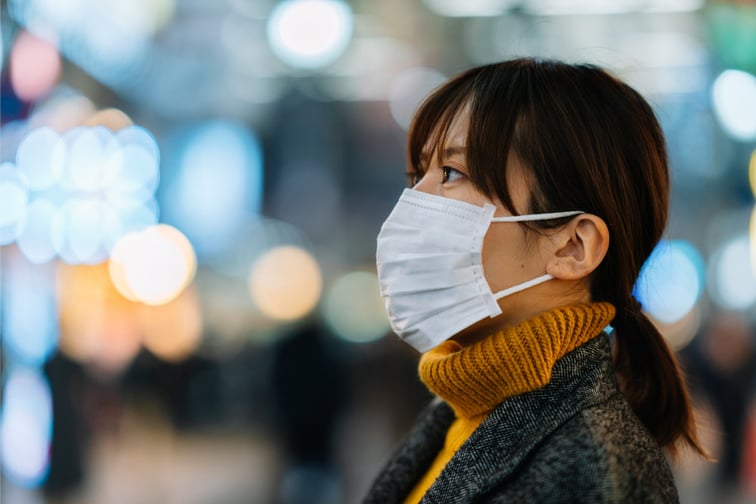 Chinese insurers revise quarantine policies amid infection surge