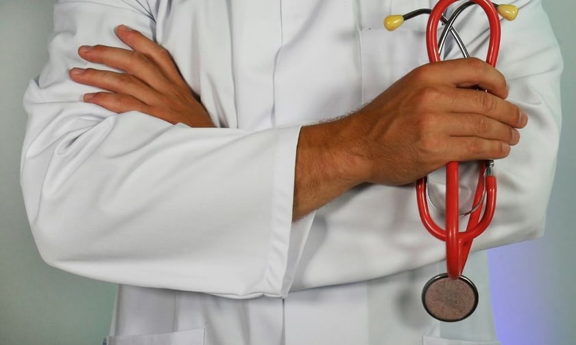 Philippine insurance regulator halts Medocare HMO for rule breaches