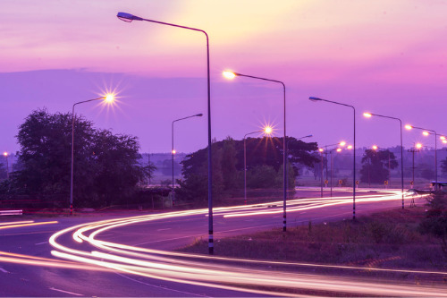 Calls on councils to improve street lighting to prevent road crashes