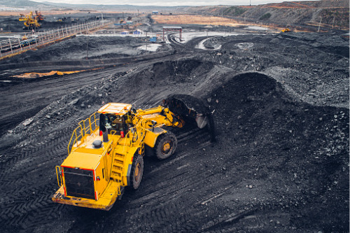 Australian coal industry seeks help as insurers rule out coverage