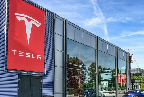 Why Tesla's insurance bid will fail