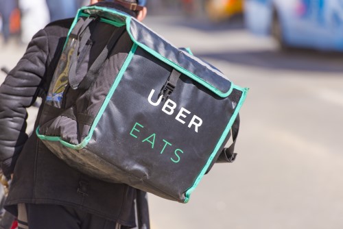 Uber Eats to offer its own insurance to couriers in Ontario