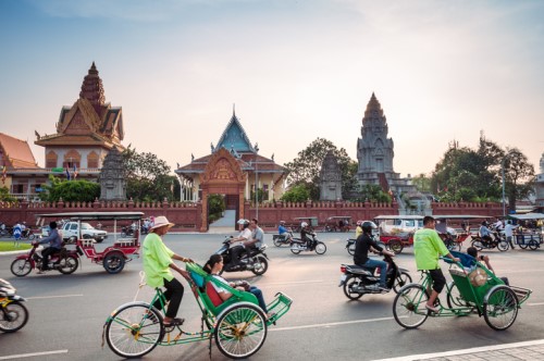 AIA sees great opportunities in Cambodian market