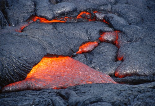 Hawaii's insurance market enters moratorium as volcanic eruption continues