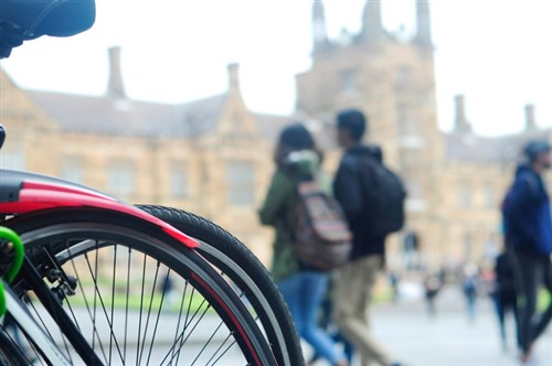 Report highlights “very real issues” facing Aussie universities