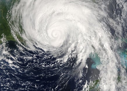 Catastrophe declared as Cyclone Debbie makes landfall
