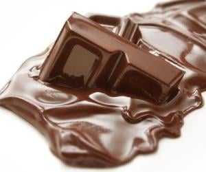 Broker ordered to pay for chocolate mess