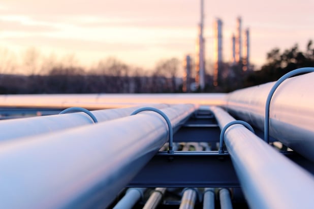 Hannover Re becomes latest to abandon embattled oil pipeline project