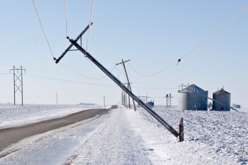 Snow could follow deadly storm in Alabama