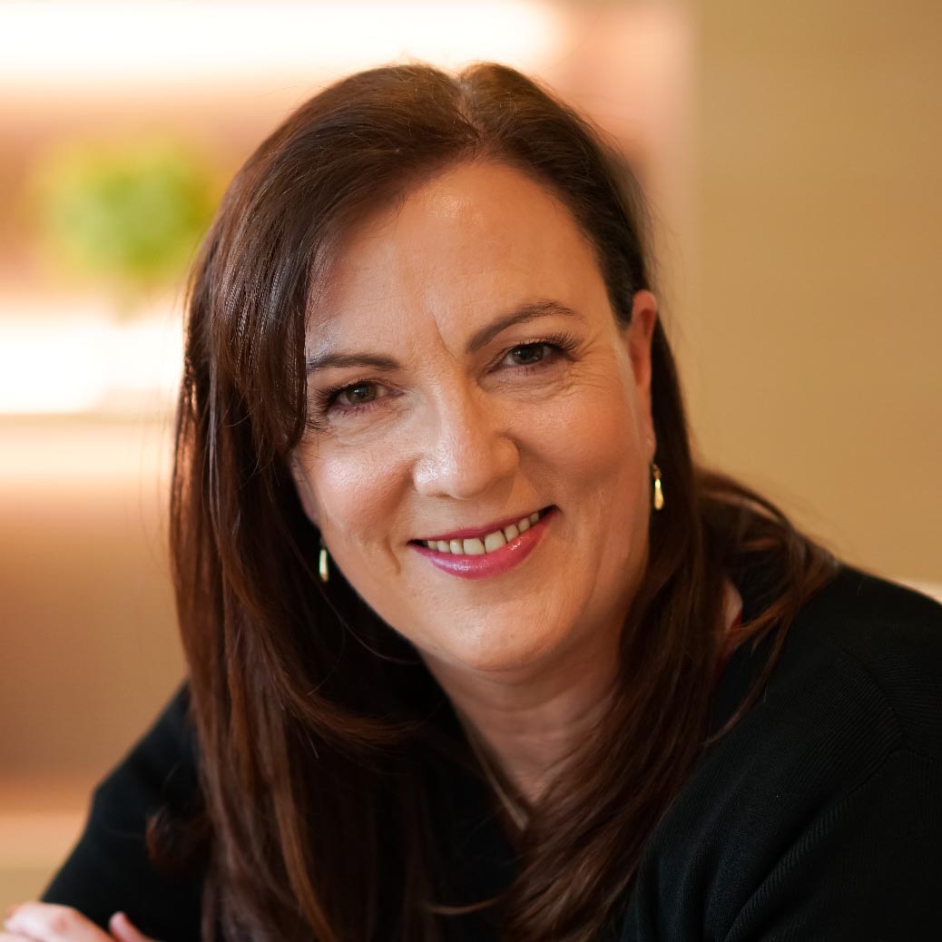 Fiona Robertson  is the former head of culture at National Australia Bank and a sought-after culture change and leadership speaker, facilitator, coach and author who helps leaders create cultures peoplereally want to belong to.