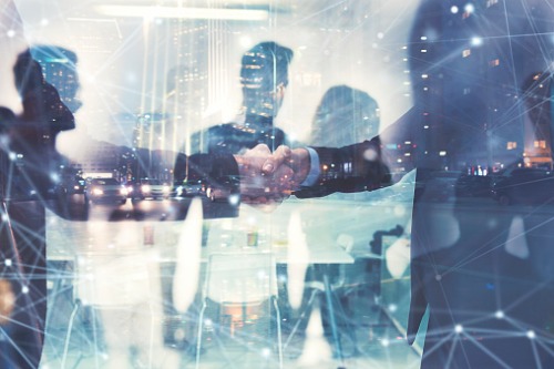 Ashurst partners with flexible lawyering firms for expanded offer