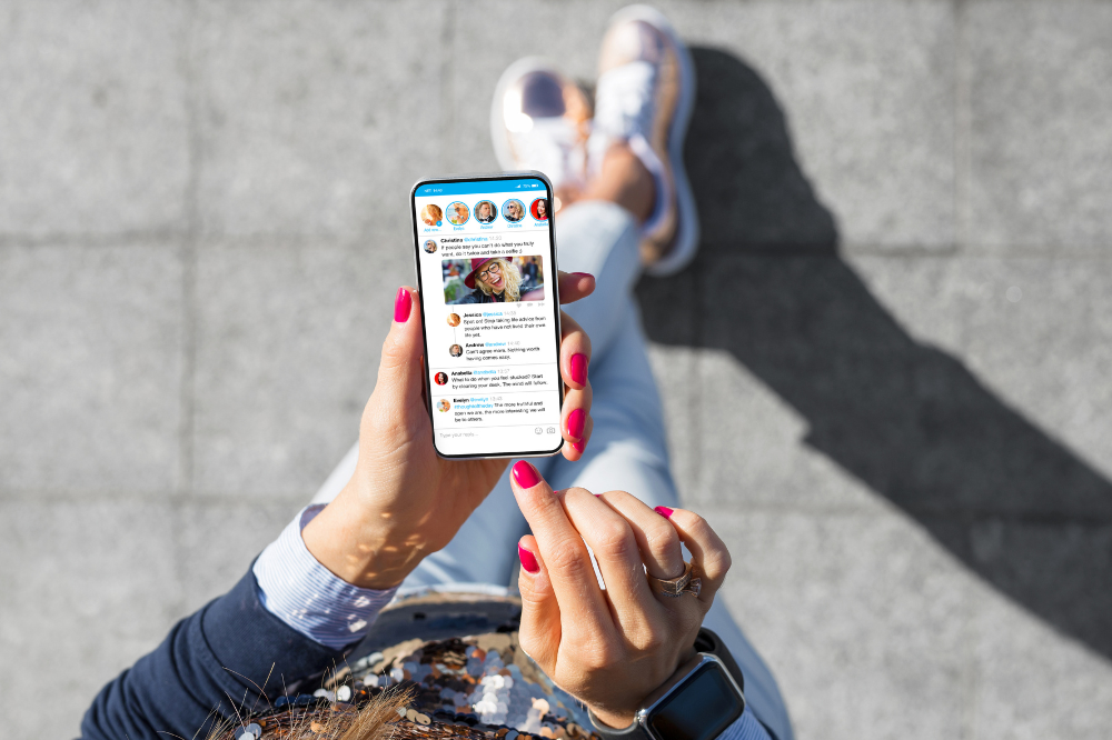 Parents urged to set screen expectations before the school holidays