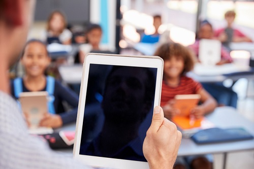 Victorian schools get video learning boost