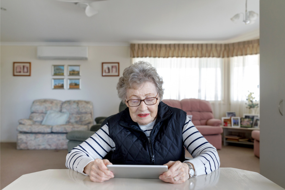 University helping elders stay connected during lockdown