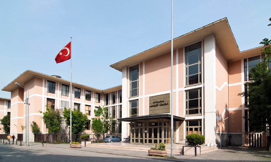Lawyers’ Rights Watch Canada calls for release of convicted lawyers in Turkey