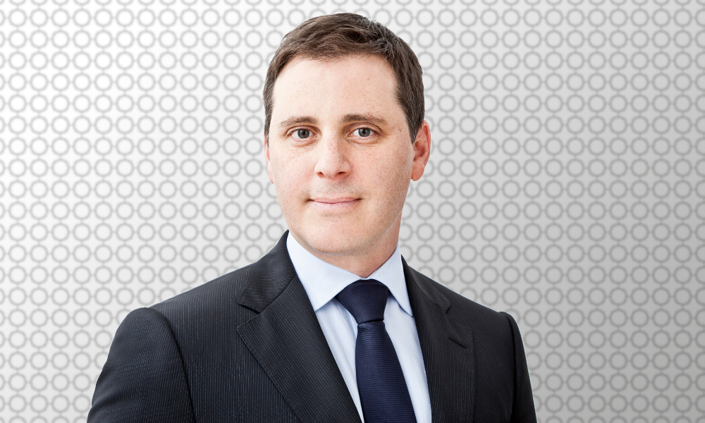 Oren Weinberg's desire to help solve people's problems drew him to family law - Vimarsana News