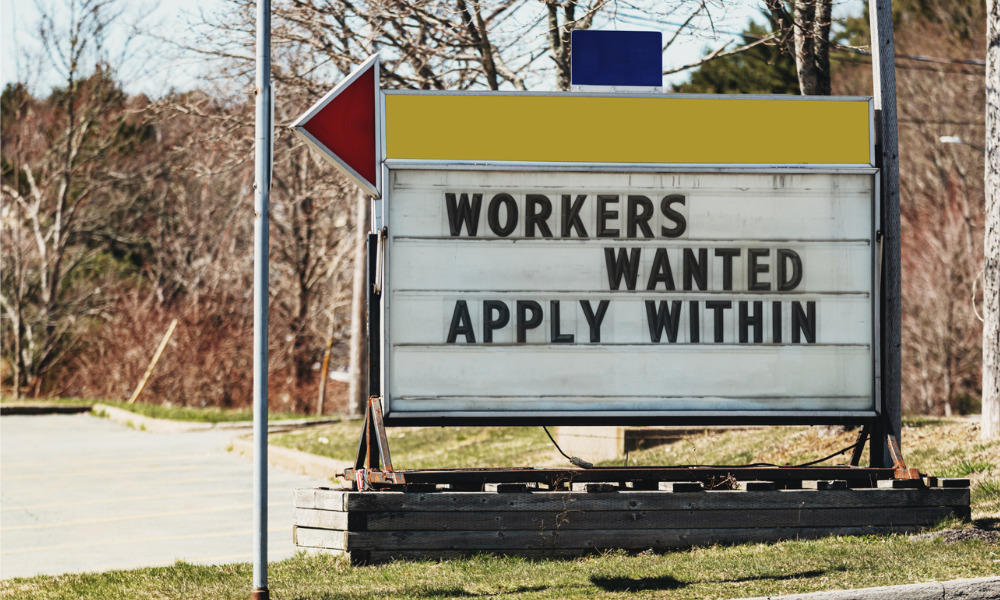 Manitoba calls on feds to change CERB
