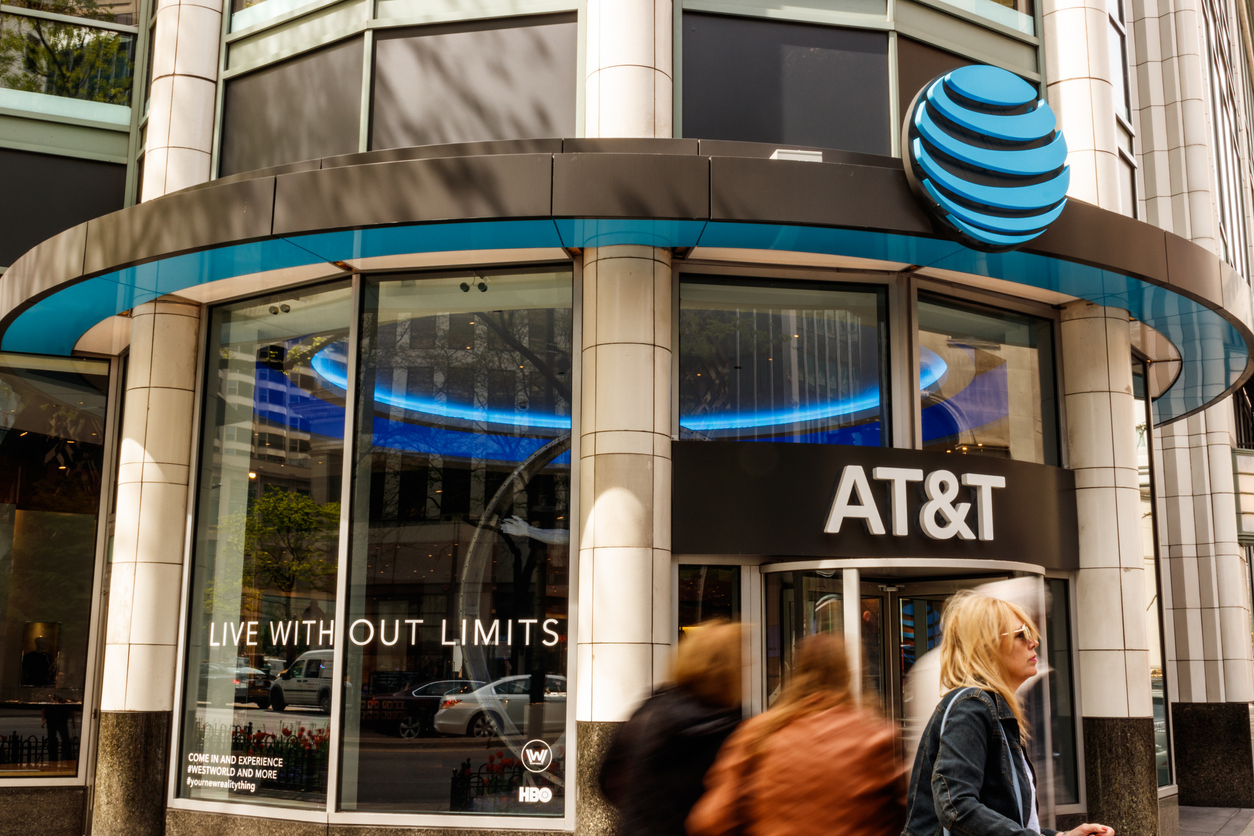 AT&T workers 'being forced' to go back to office despite WFH extension agreement